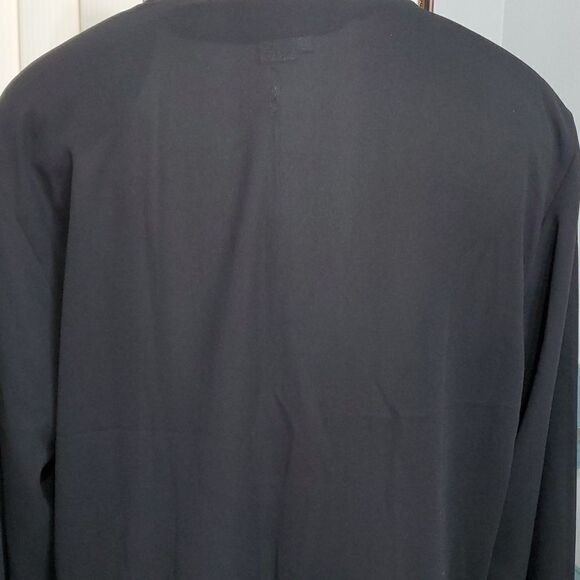 Rafaella long sleeve blouse. Oversized small. Button down. - Picture 7 of 10